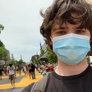 Meet your Posher, Liam